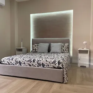Central Apartment , Avola Italia